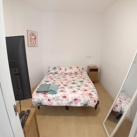 Alquilo Mini Departamento Apartment Сан-Бой-де Льобрегат Екстериор снимка