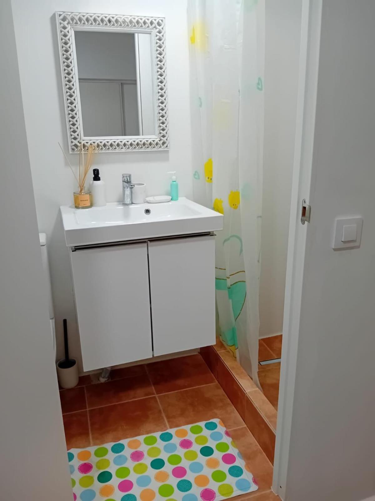 Alquilo Mini Departamento Apartment Сан-Бой-де Льобрегат Екстериор снимка